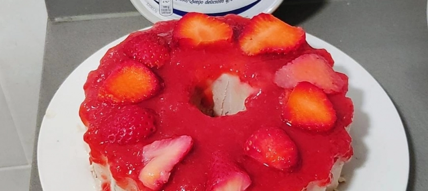 Tarta de queso cremoso y fresa