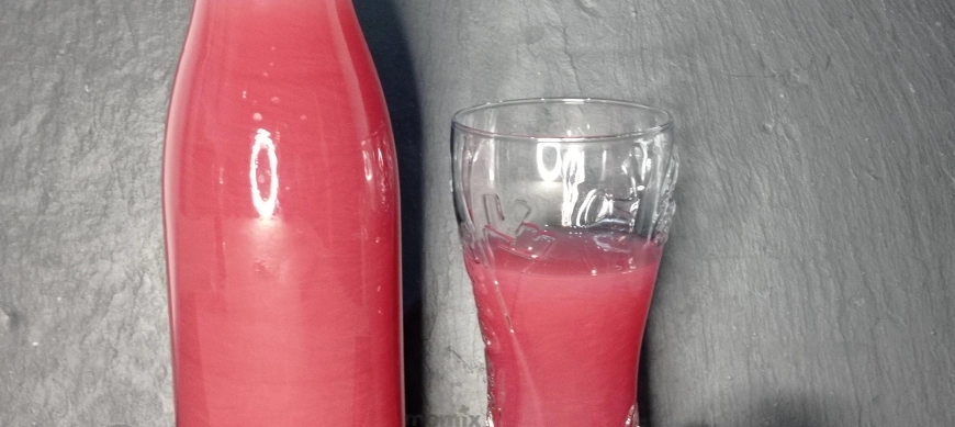 INFUSIÓ DE FRUITS VERMELLS AMB CANYELLA I GINGEBRE